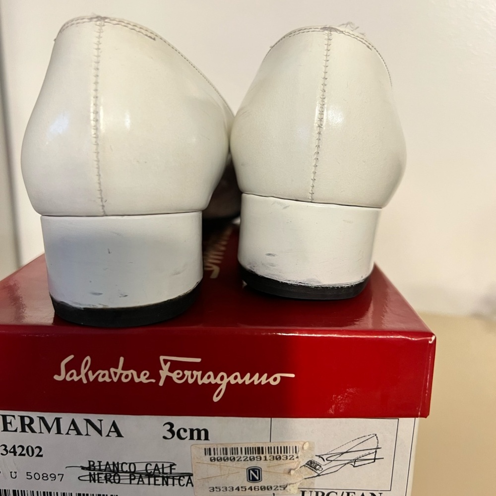 Salvatore Ferragamo Germana White Black Toe with Buckle Decor 6.5B - Picture 3 of 5